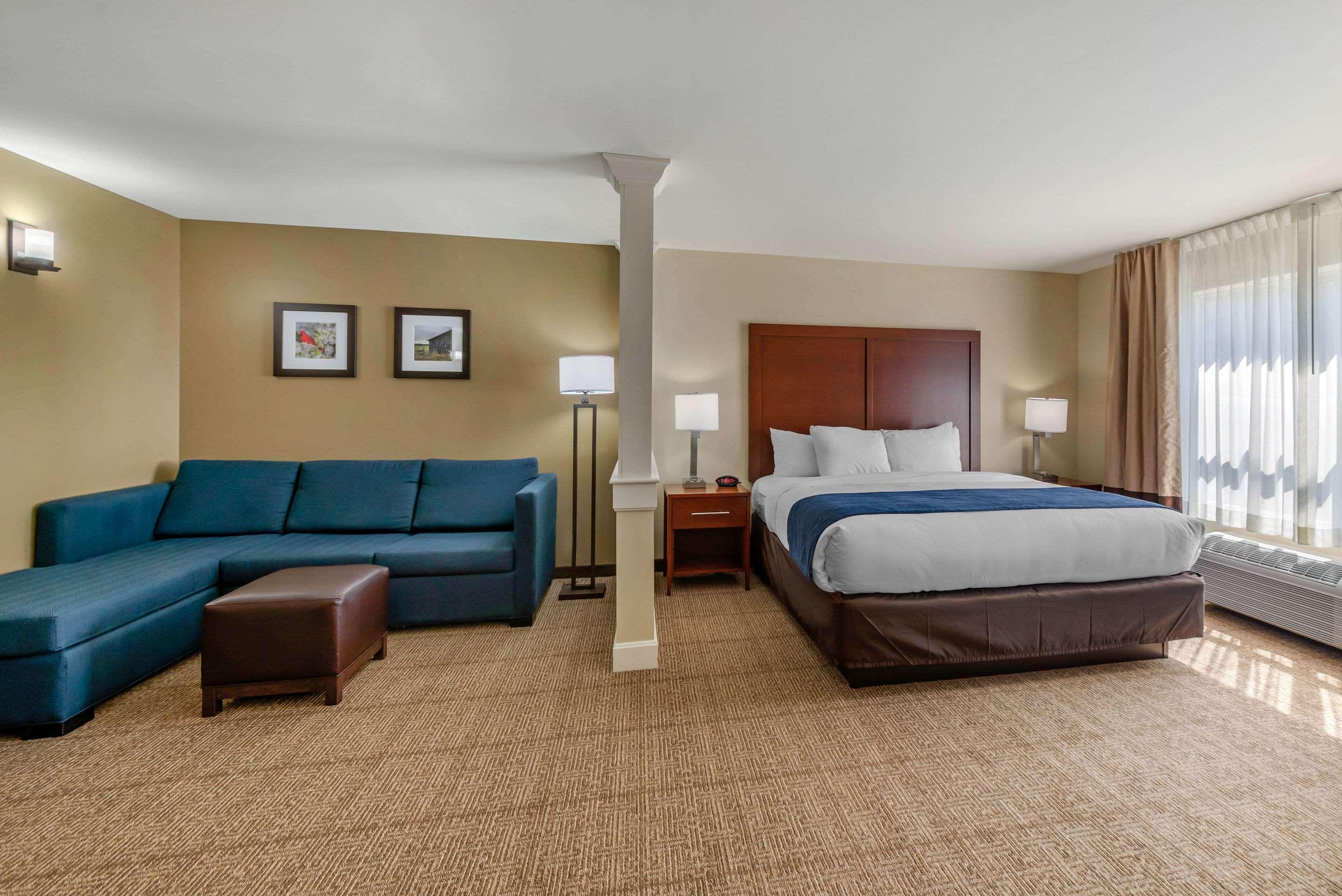 Comfort Inn & Suites Northern Kentucky Wilder Εξωτερικό φωτογραφία