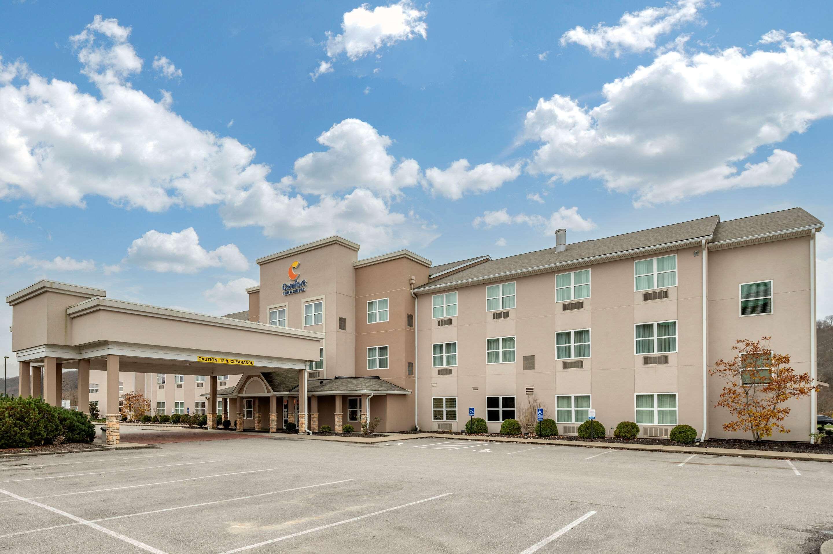 Comfort Inn & Suites Northern Kentucky Wilder Εξωτερικό φωτογραφία