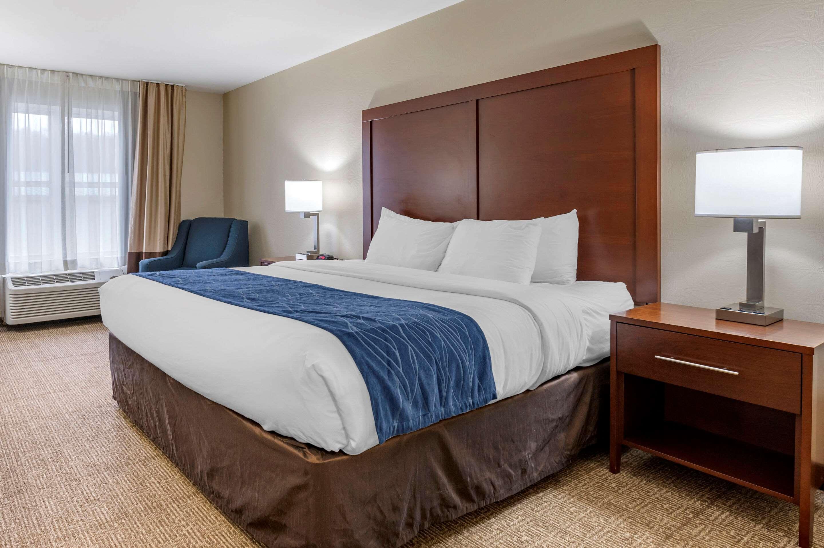 Comfort Inn & Suites Northern Kentucky Wilder Εξωτερικό φωτογραφία